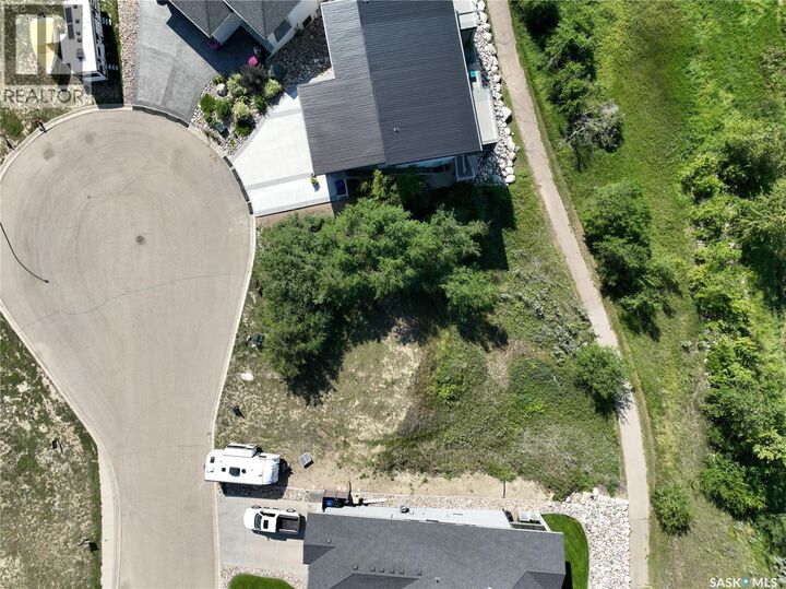 Property Photo:  17 Copper Ridge Way  SK S6H 4R1 