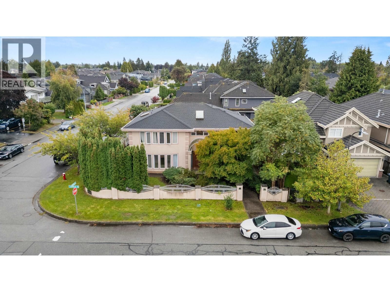 Property Photo: 5080 Linfield Gate BC V7C 4L4