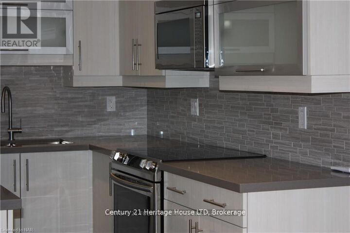 Property Photo: 238 Bertie Street 1 ON L2A 1Z3