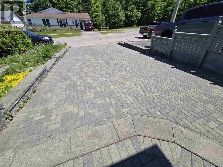 Property Photo: 71 Lawrence Ave ON P5A 3R1