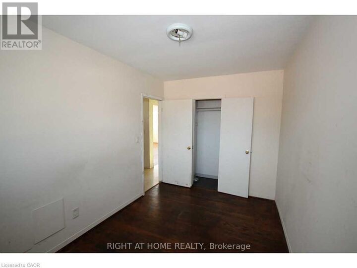 Property Photo:  115 Sixth Avenue  ON N3S 1B1 