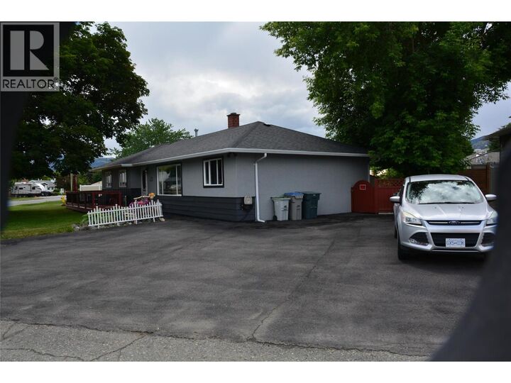 601 Regina Avenue — photo 1