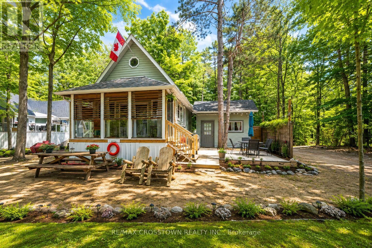 Property Photo: 739 Concession 15 #8 West ON L9M 0H7