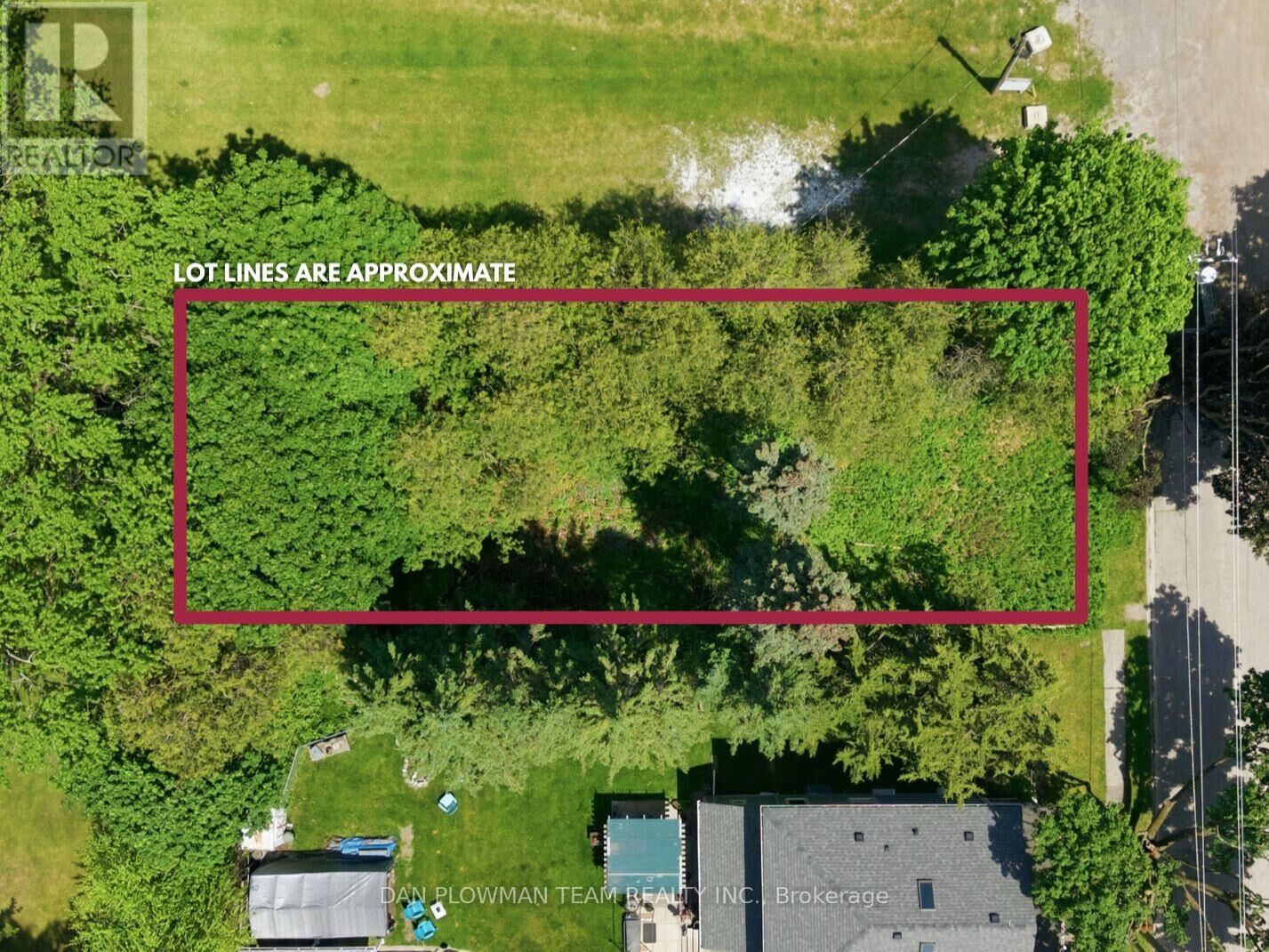 Property Photo:  38 Park Street  ON L1B 1H2 
