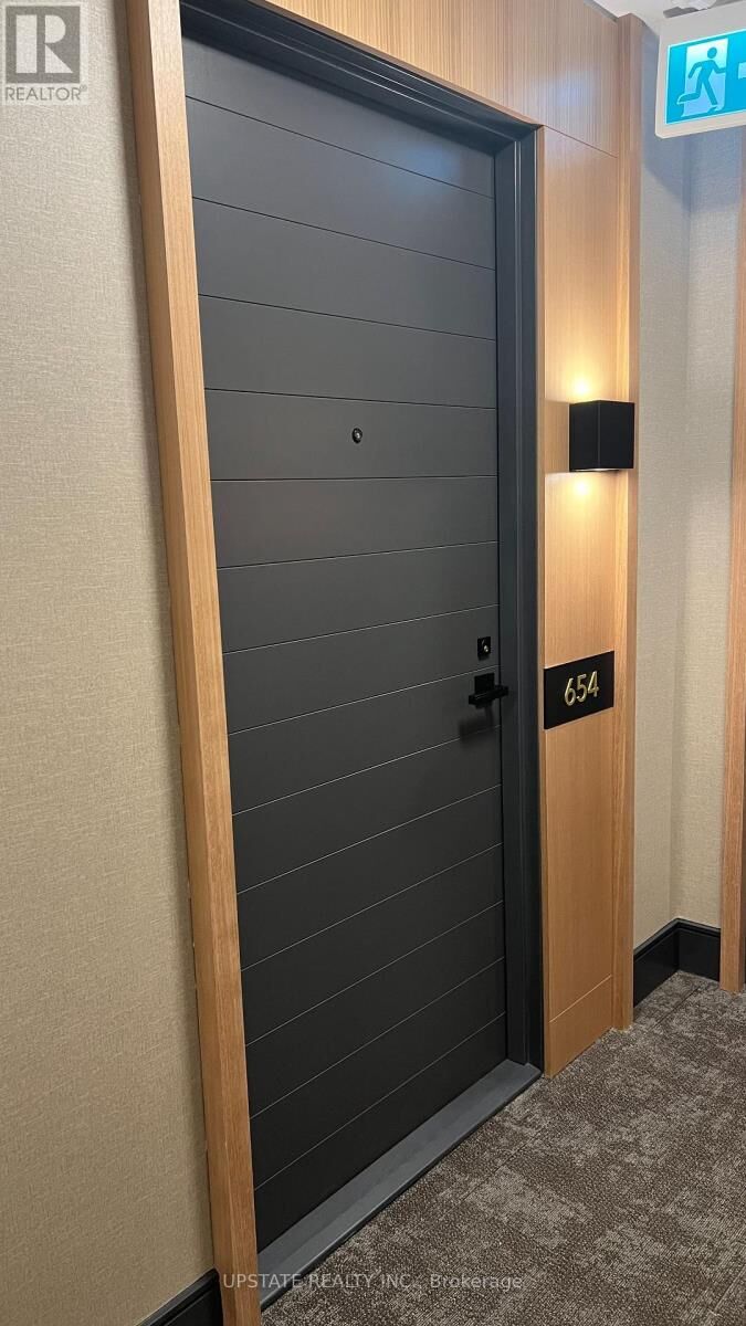 Property Photo: 25 Adra Grado Way 654 ON M2J 0H6
