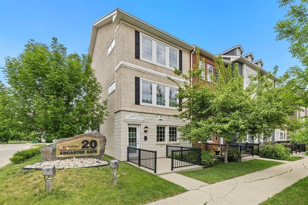Property Photo: 20 Ancaster Gate MB R3Y 0K1