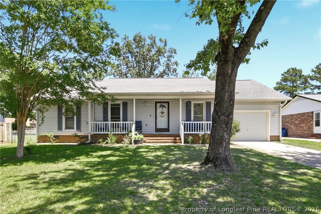 Property Photo:  6963 Bostick Drive  NC 28314 