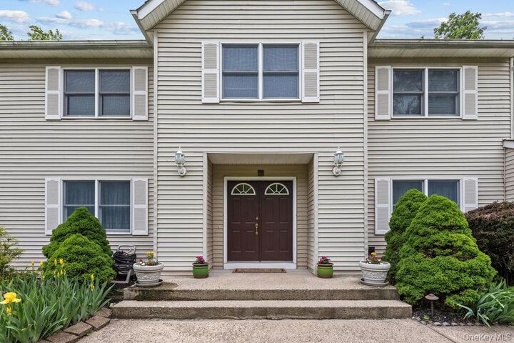 Property Photo:  34 Marietta Drive  NY 10970 