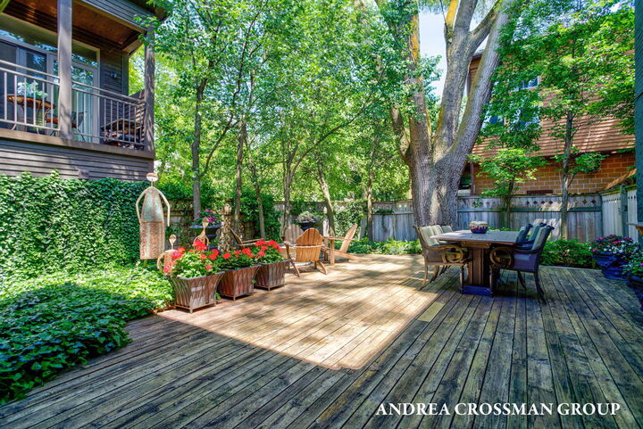 Property Photo:  36 Center Street  MI 49406 