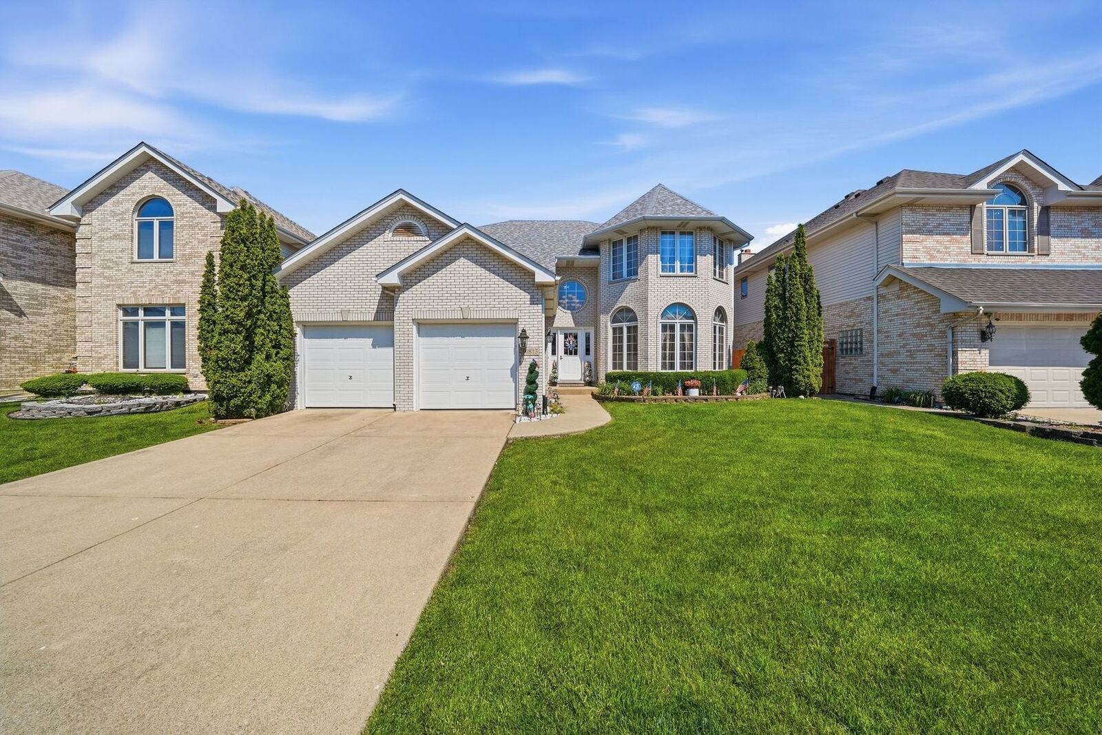 Property Photo: 10813 Cook Avenue IL 60453