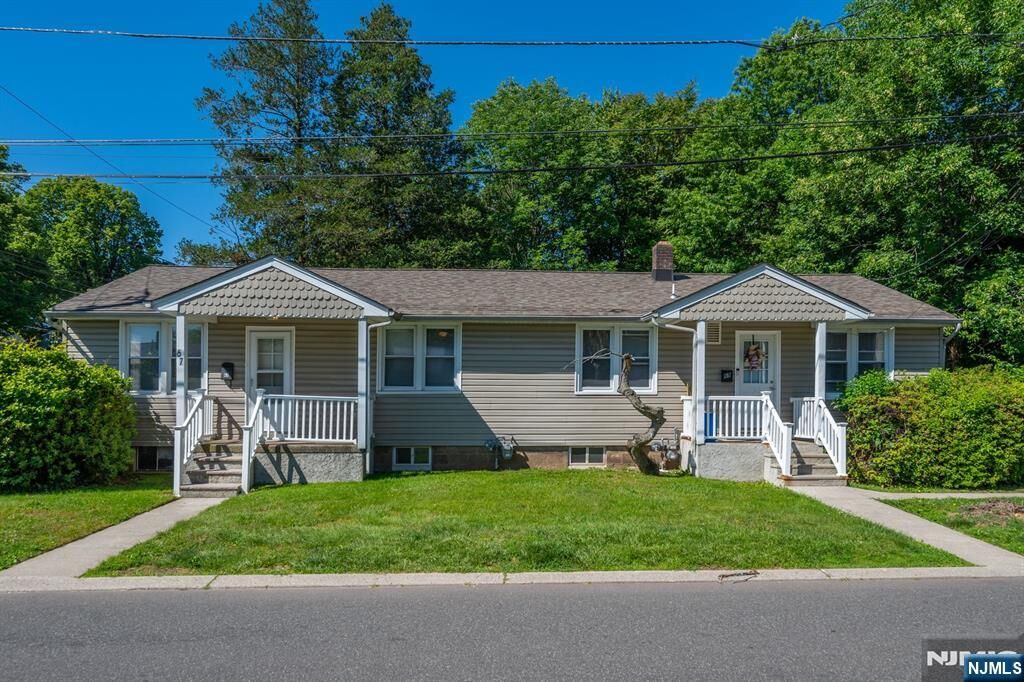 Property Photo:  67 Stuyvesant Court  NJ 07013 