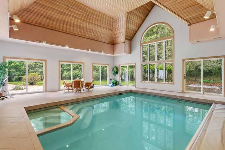 Property Photo:  3 Oak Lane  NH 03885 