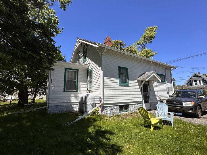 Property Photo: 254 Notre Dame Street PE C1N 1R9