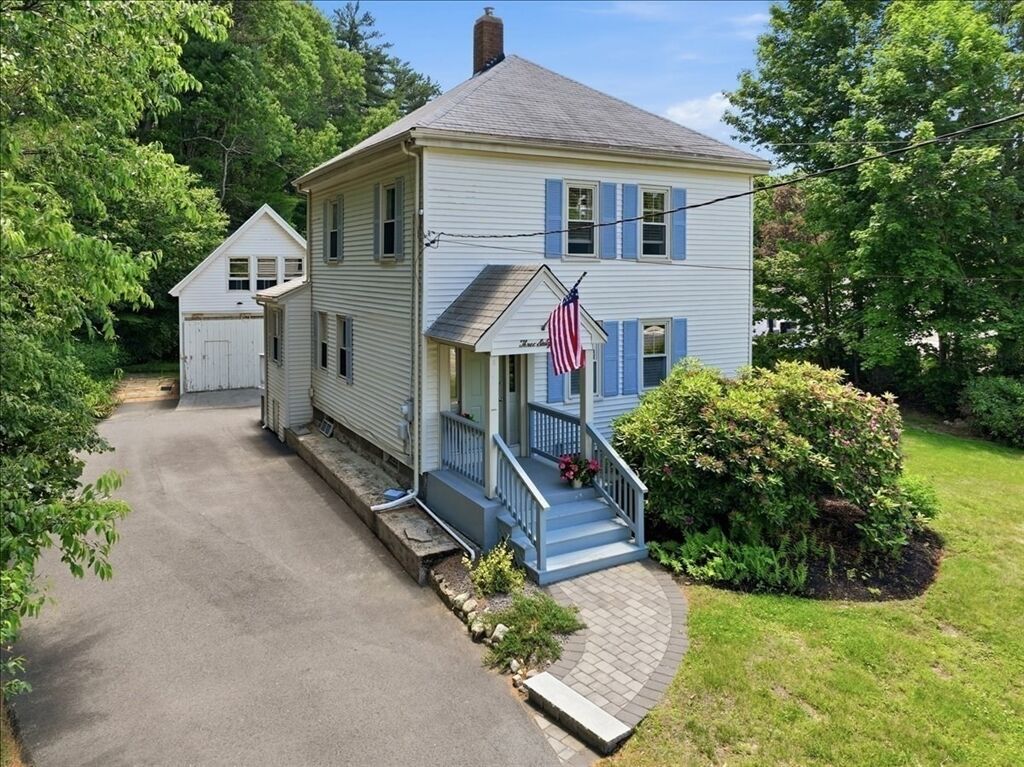 Property Photo: 364 North Ave MA 02370