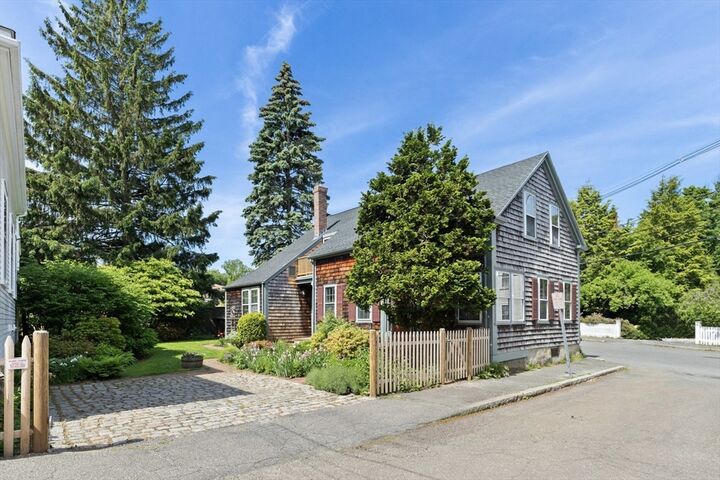 Property Photo:  34 Pearl Street  MA 01945 