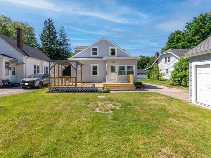 Property Photo:  35 Brook St  MA 02771 