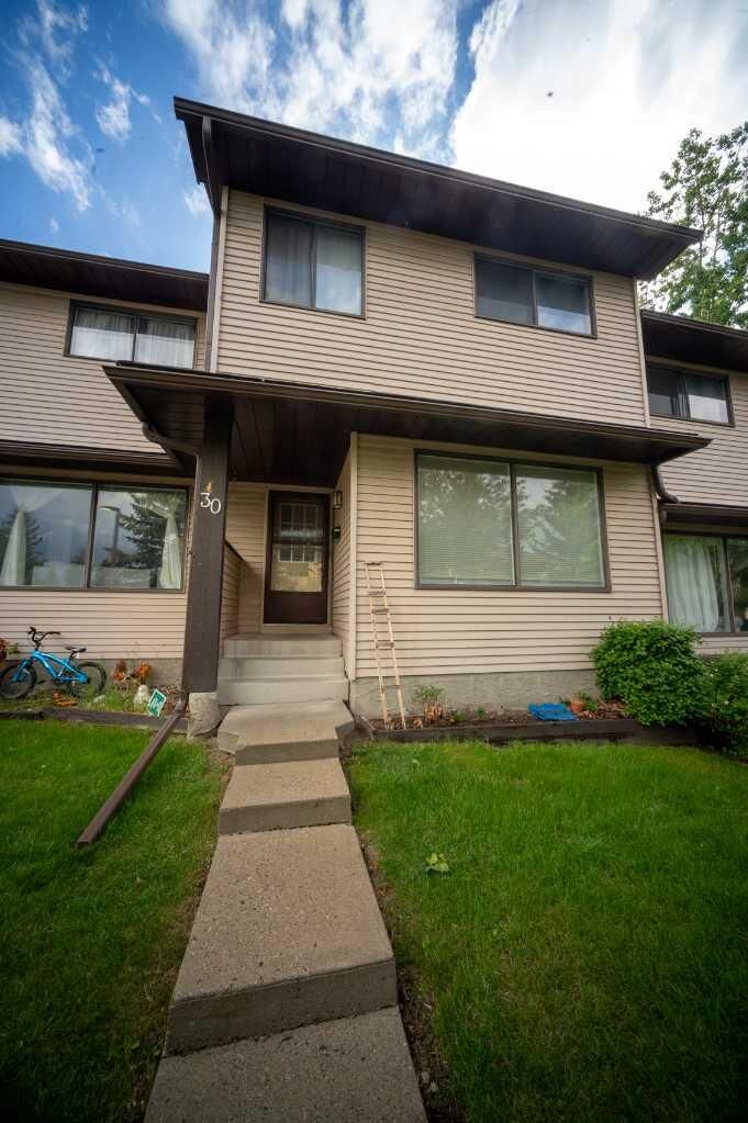 Property Photo:  380 Bermuda Drive NW 30  AB T3K 2B2 