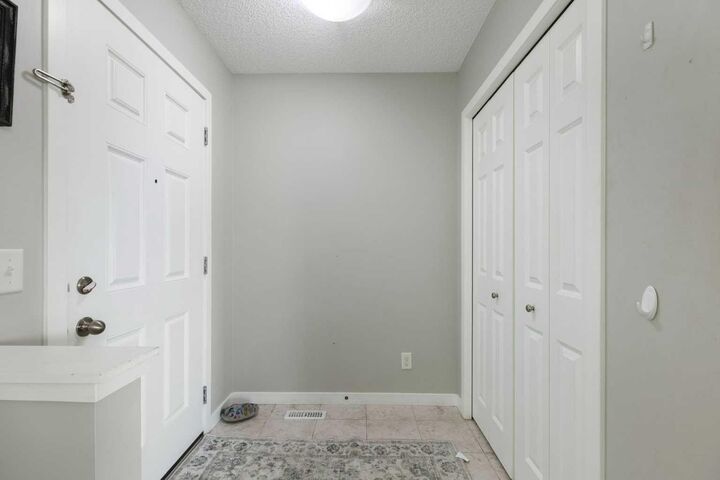 Property Photo:  362 Legacy Village Way SE  AB T2X 0Y9 