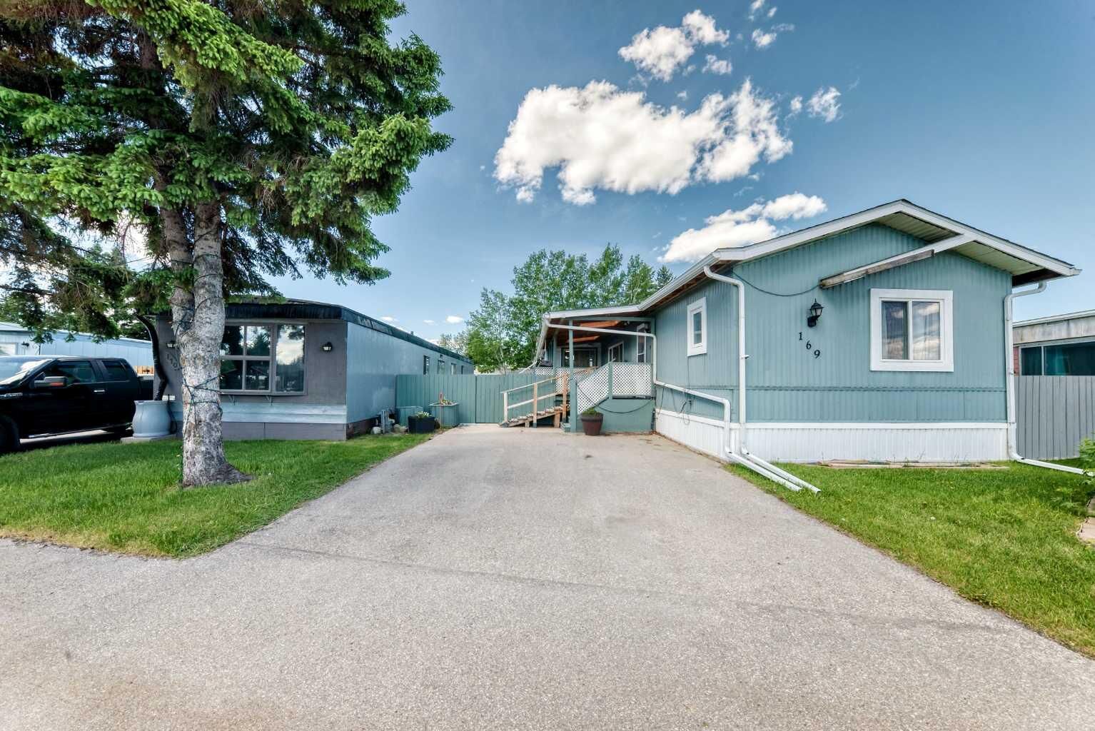 Property Photo:  6724 17 Avenue SE 169  AB T2A 0W5 