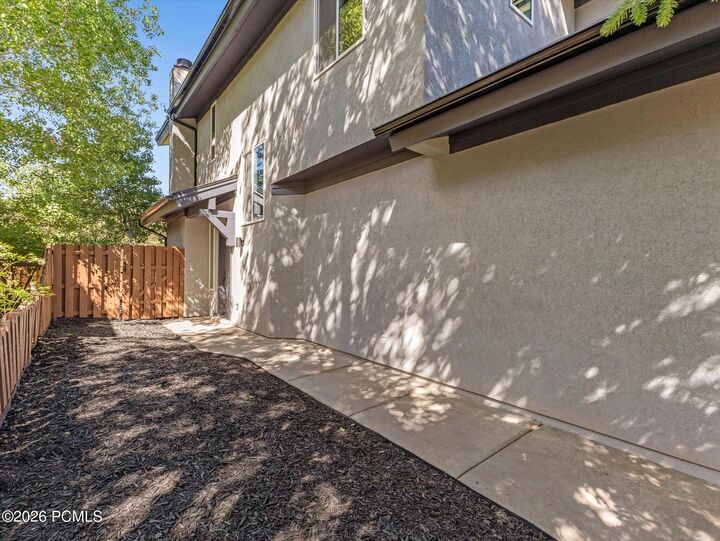 Property Photo: 1107 Station Loop Road UT 84098