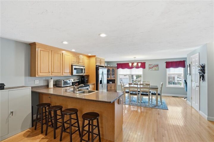 Property Photo:  272 Cass Avenue 3  RI 02895 