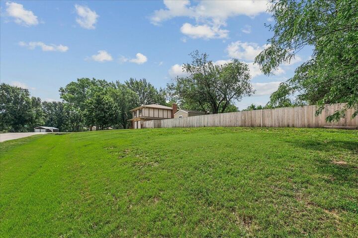 Property Photo:  1113 E Springdale  KS 67037 