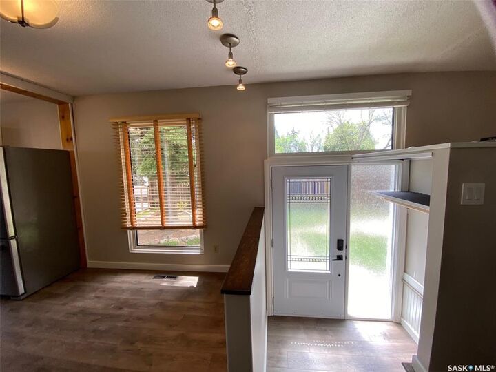 Property Photo:  59 Deerwood Crescent  SK S3N 2M4 