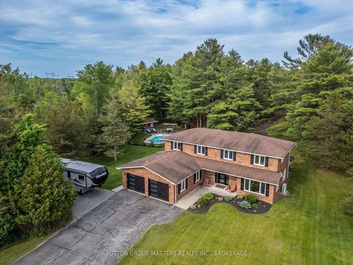 Property Photo: 4900 North Shore Crescent ON K0H 2L0