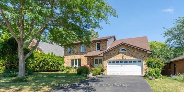 9 Ullswater Crescent — photo 1