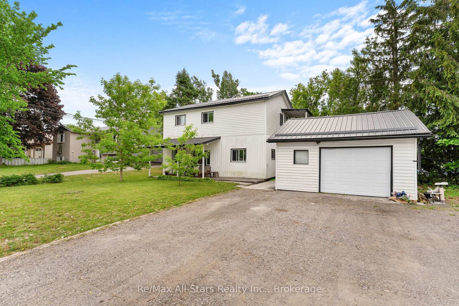 Property Photo: 13 Eva Street ON K0M 1N0
