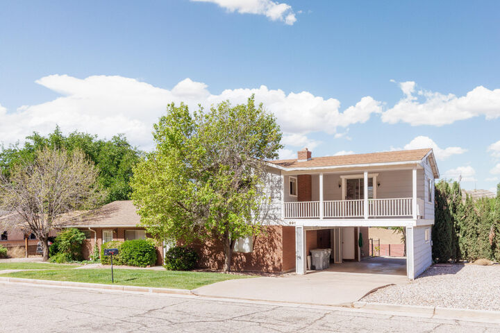 Property Photo: