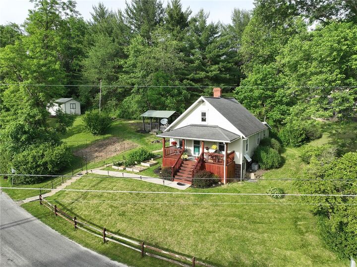 Property Photo: 2 Vanceville Rd PA 15330