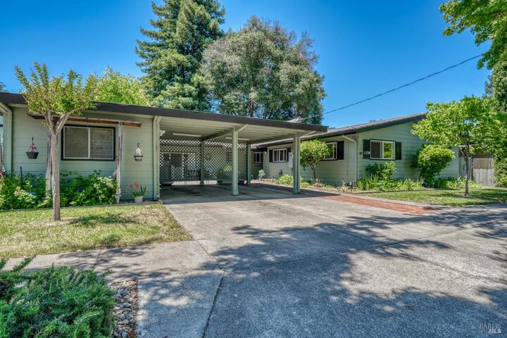 Property Photo: 1138 Marwen Drive CA 95482