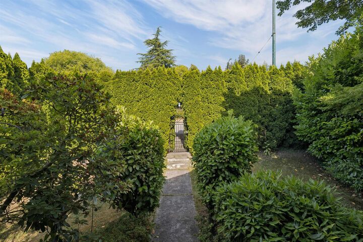 Property Photo: 3707 Arbutus Street BC V6J 3Z8