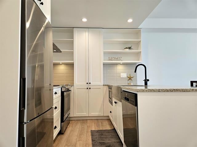Property Photo:  20487 65 Avenue  BC V2Y 3K5 