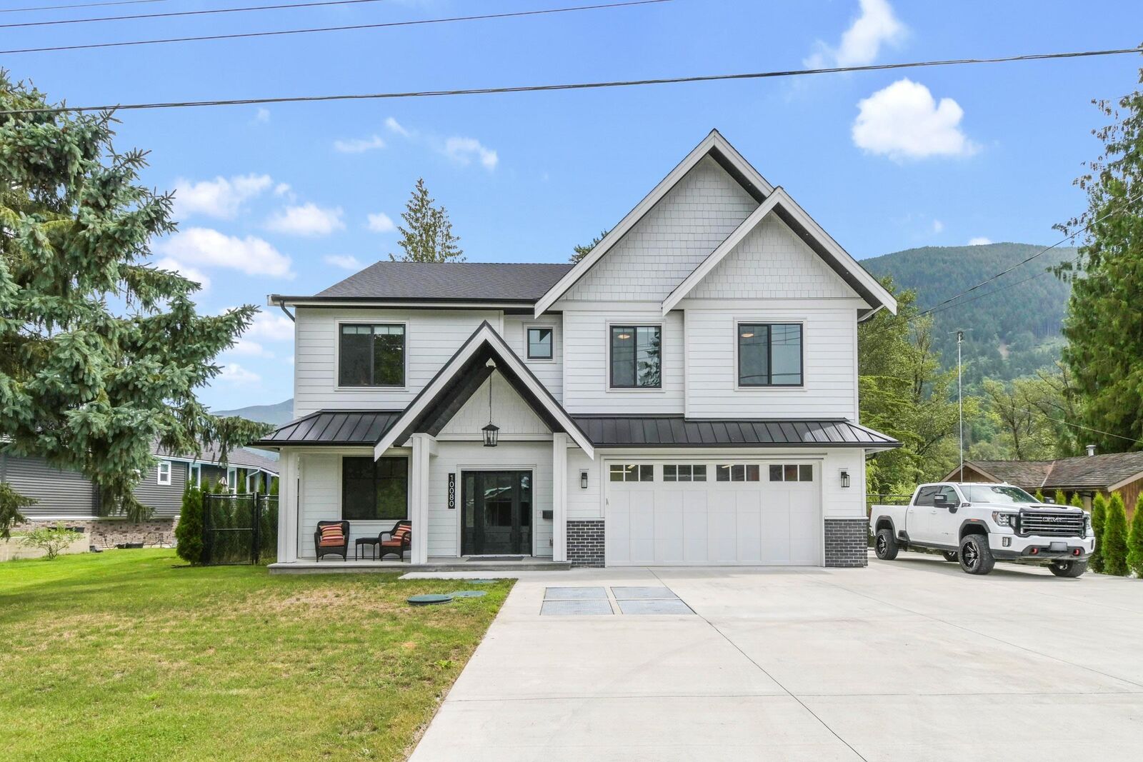 Property Photo: 10080 Mountainview Road BC V2V 4J1