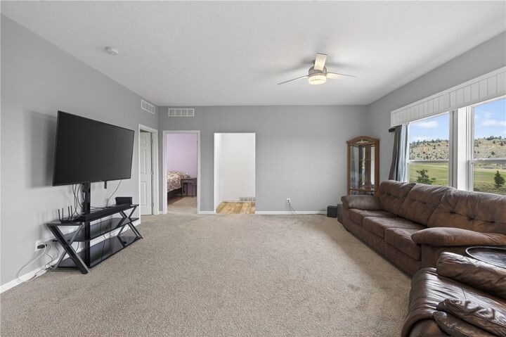 Property Photo: 1775 88th Street W MT 56106