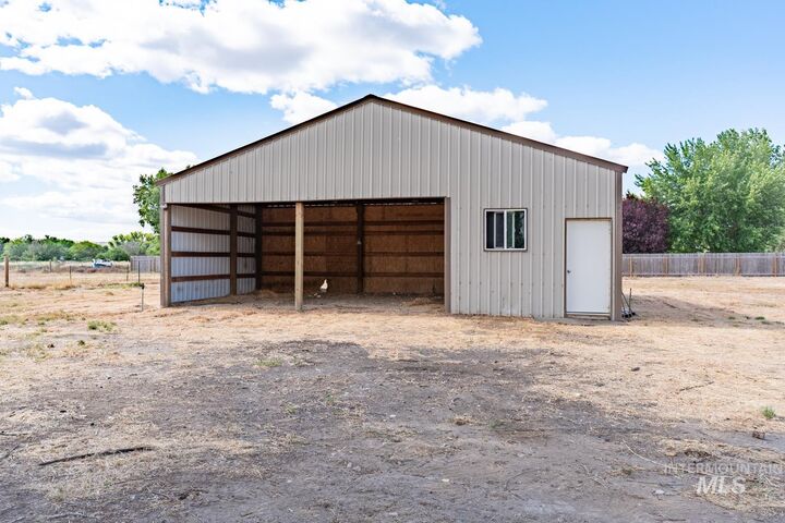 Property Photo:  10530 Virginia Ln  ID 83661 