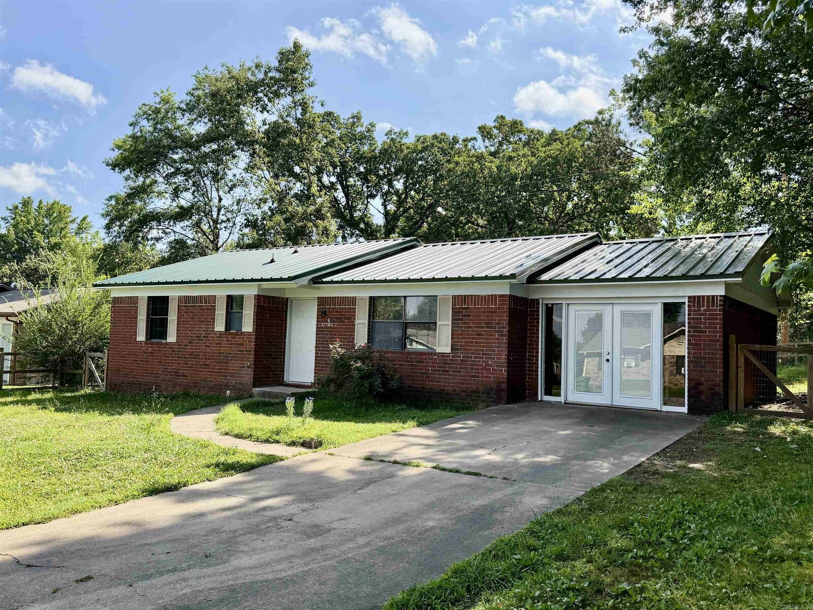 Property Photo: 6 Wagoner AR 72830