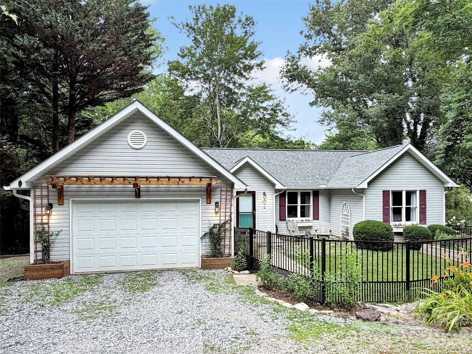 Property Photo:  228 Crescent Drive  NC 28745 