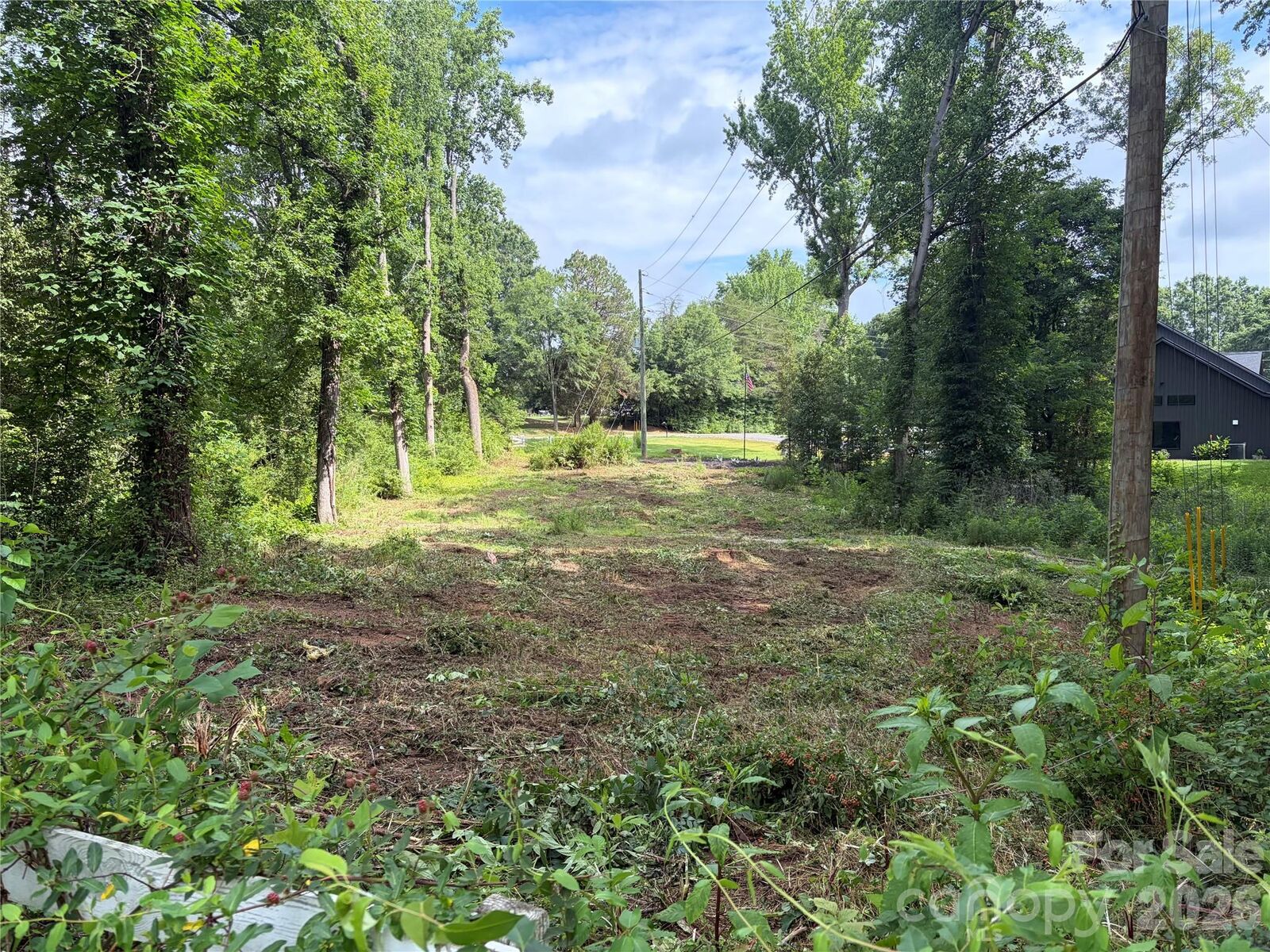Property Photo:  605 Shiloh Road  NC 28677 