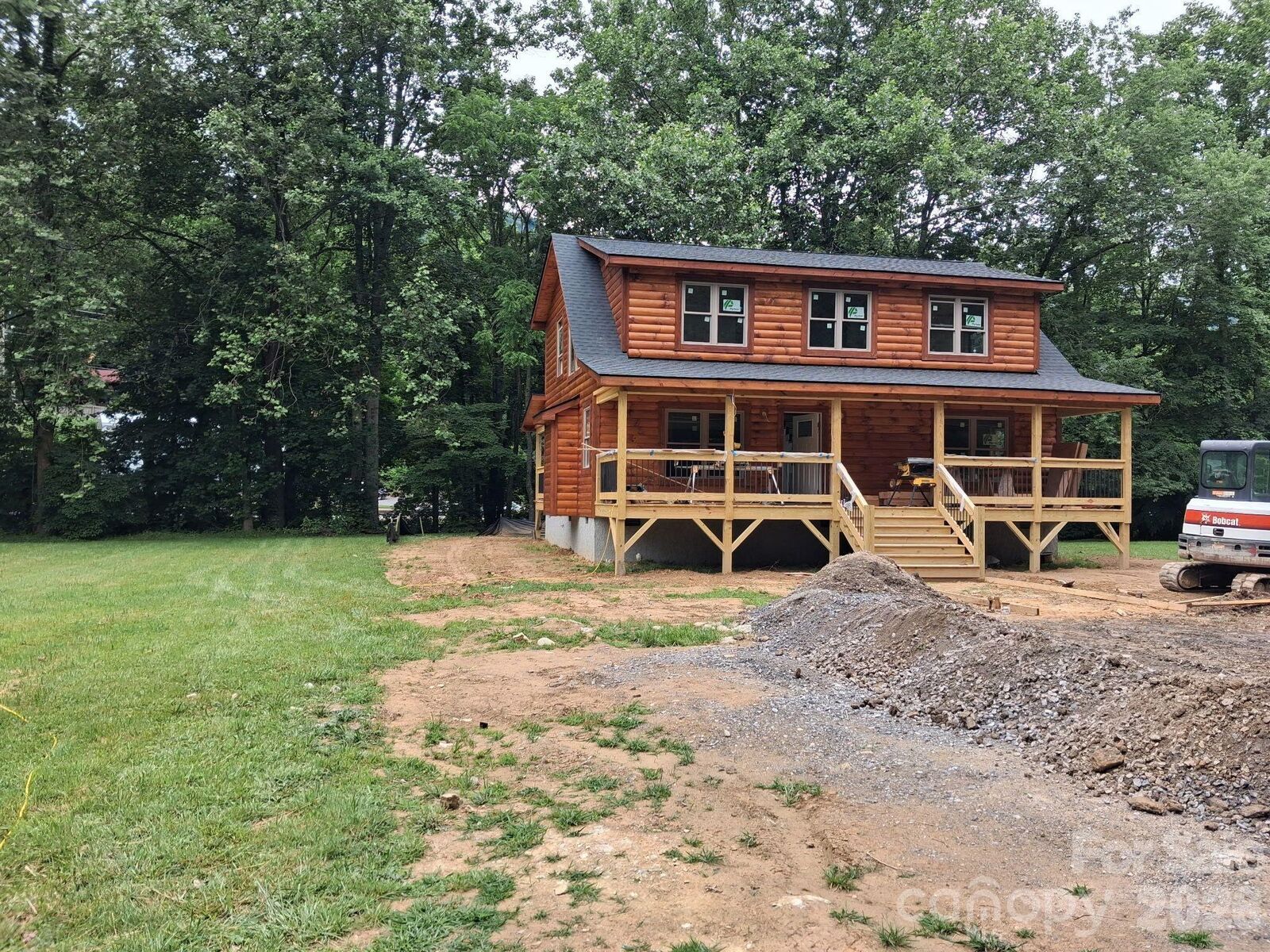 Property Photo:  81 Breezy Creek Lane  NC 28751 