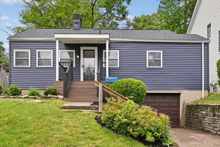 Property Photo: 3395 Ault View Avenue OH 45208