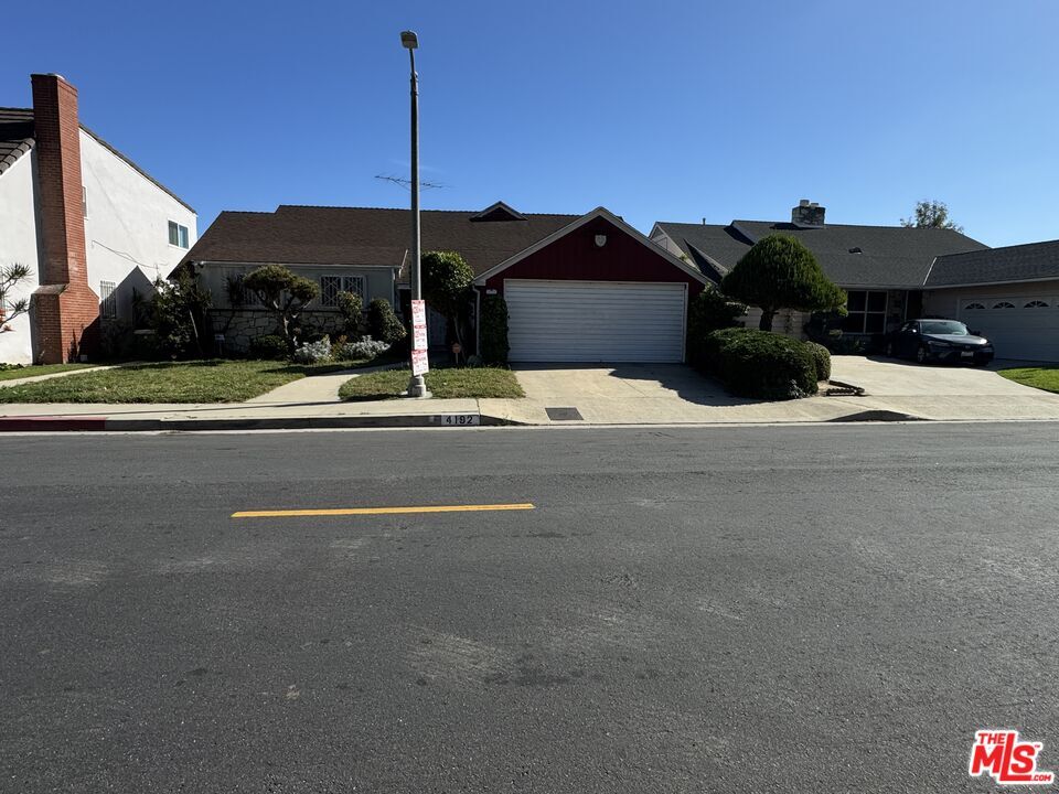 Property Photo:  4192 Don Luis Dr  CA 90008 