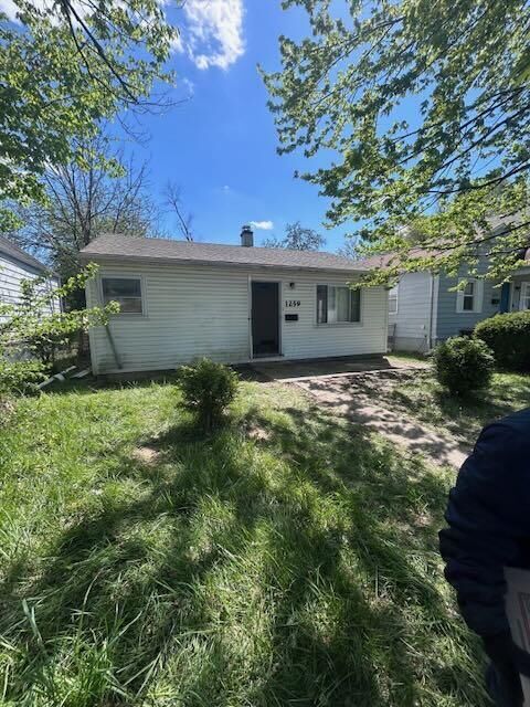 Property Photo: 1259 E 16th Avenue OH 43211