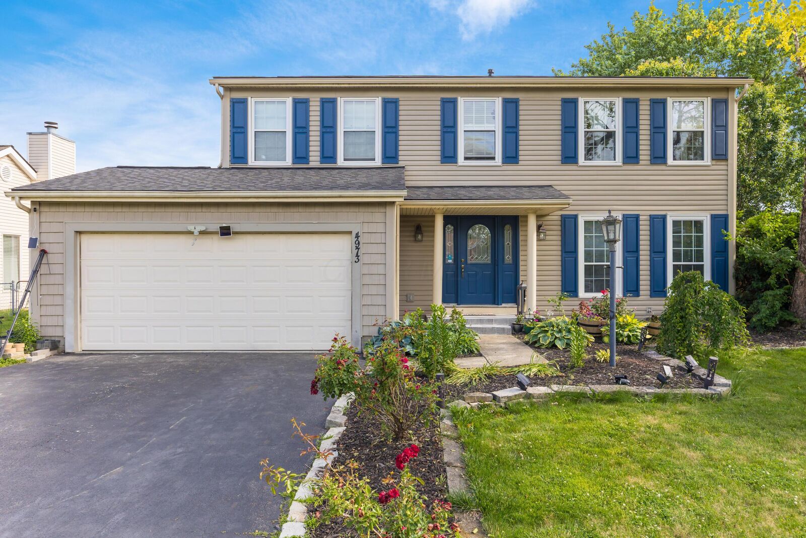Property Photo: 4973 Silver Bow Drive OH 43026