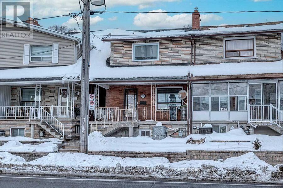 Property Photo:  1232 Davenport Road Main  ON M6H 2G9 