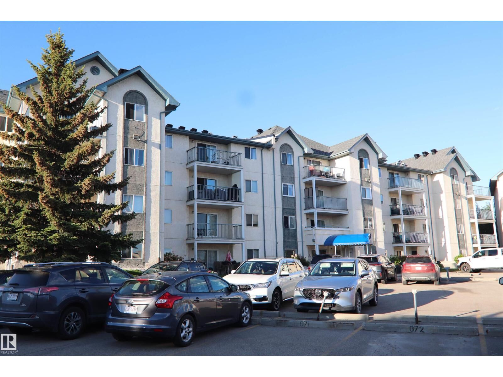 Photo de la propriété: #421 6720 158 Av NW NW AB T5Z 3B1