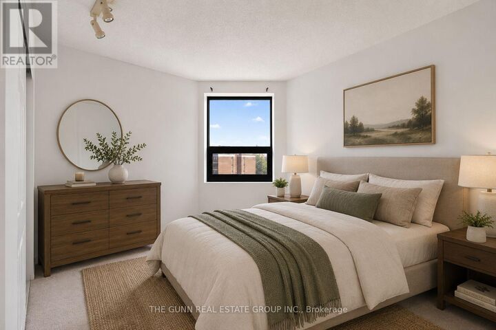 Property Photo: 549 Ridout Street 607 ON N6A 5N5