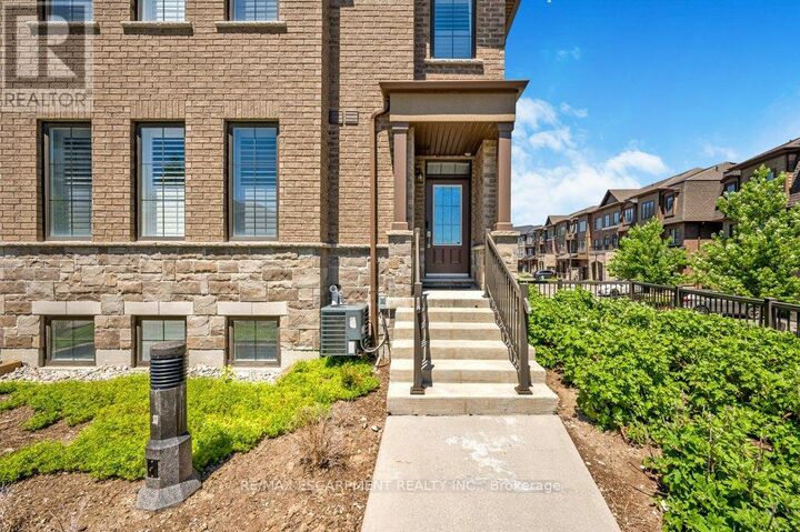 Property Photo: 445 Ontario Street 134 ON L9T 9K4